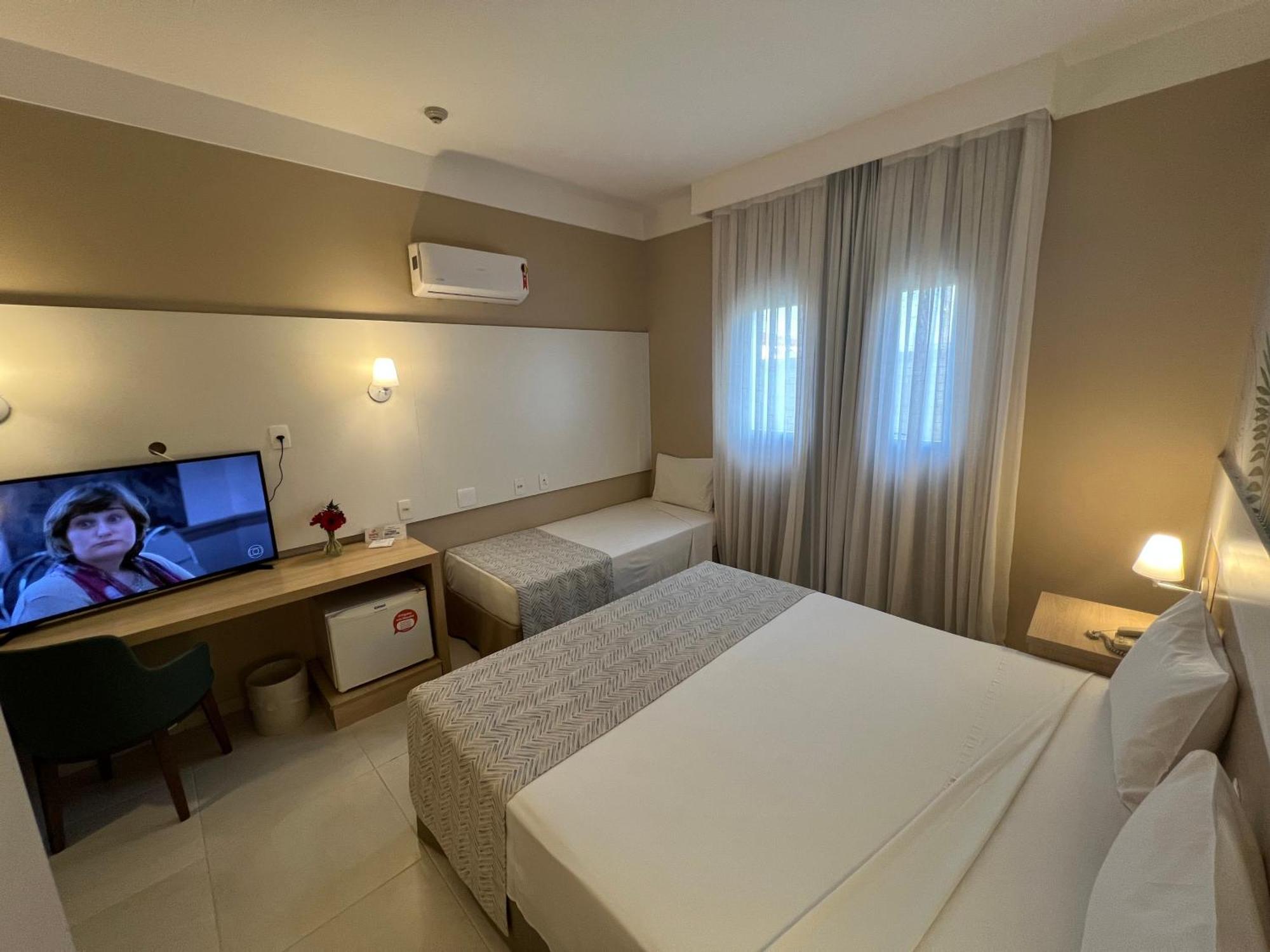 Fildi Hotel Sumare Luaran gambar